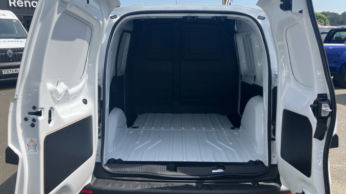 Renault Kangoo L1 Petrol ML19 TCe 130 Advance [Safety] Van - Image 12